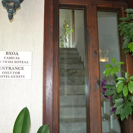 семеен море Hotel