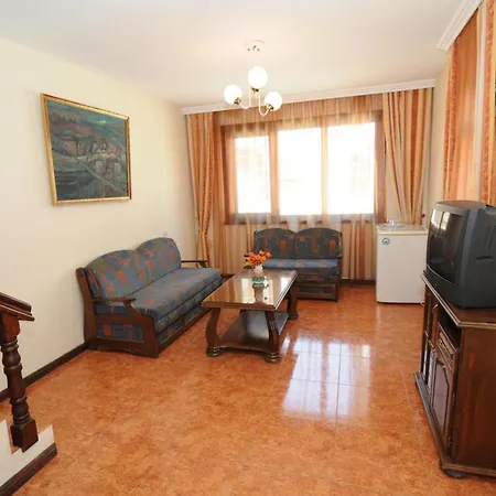 семеен море Hotel