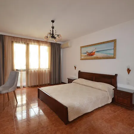 семеен море Hotel 3*