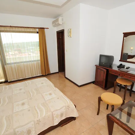 семеен море Hotel 3*