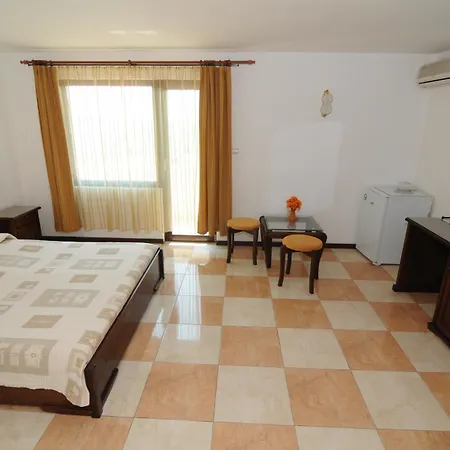 семеен море Hotel Sozopol