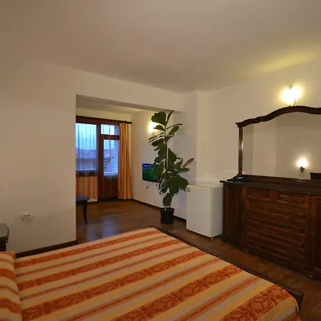 семеен море Hotel 3*