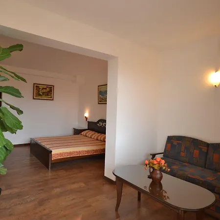 семеен море Hotel 3*