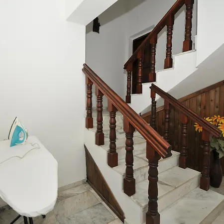 Hotel семеен море 3*